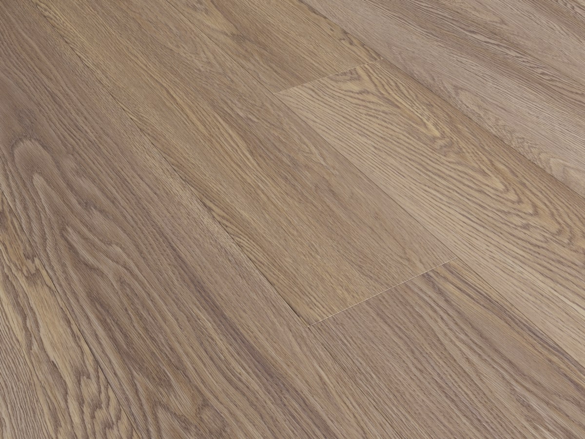 FST-110 Дуб Ошевенский